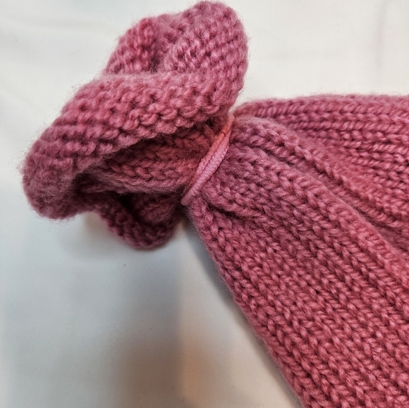 Hand Crafted Mauve Pink Hand knit Beanie Unisex Handmade crochet cap floral top - Picture 13 of 17